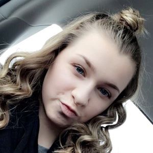 Meet your Posher, Kylee